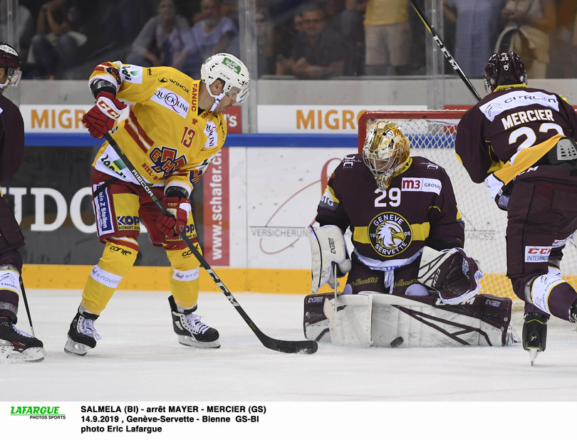 SALMELA (BI) - arrêt MAYER - MERCIER (GS)   14.9.2019 , Genève-Servette - Bienne  GS-BI photo Eric Lafargue