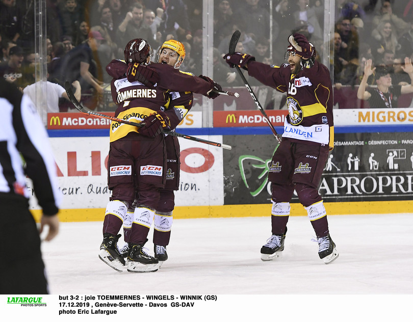 but 3-2 : joie TOEMMERNES - WINGELS - WINNIK (GS)   17.12.2019 , Genève-Servette - Davos  GS-DAV photo Eric Lafargue