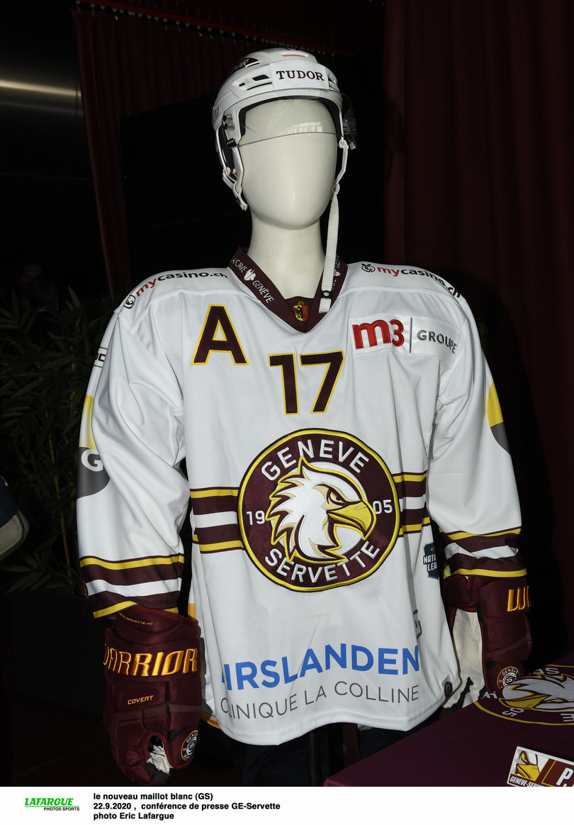 le nouveau maillot blanc (GS)  22.9.2020 ,  conférence de presse GE-Servette photo Eric Lafargue