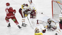 but 5-4 : tir de HERREN (LHC) qui marque - MERCIER - RICHARD - ROD - MAYER - FRANSSON (GS) 10.10.2017 ,  Lausanne - Genève-Servette  LHC-GSphoto Eric Lafargue