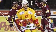 but 3-0 : joie RICHARD (GS) - déception FUCHS (BI) - joie HOLDENER (GS)    24.10.2017 , Genève Servette - Bienne  GS-BIphoto Eric Lafargue