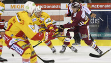 LOFQUIST (BI) - tir de HEINIMANN (GS)    24.10.2017 , Genève Servette - Bienne  GS-BIphoto Eric Lafargue