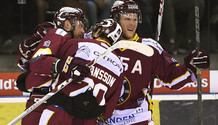 but 4-0 : joie RICHARD - FRANSSON - VUKOVIC (GS)    24.10.2017 , Genève Servette - Bienne  GS-BIphoto Eric Lafargue