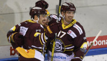 but 3-3 : joie D. RIAT - OMARK - JACQUEMET (GS)       20.11.2020 , Genève-Servette - Zurich Lions  GS-ZSC  photo Eric Lafargue