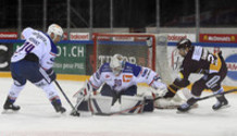 MORANT - arrêt FLUEELER (ZSC) - SMIRNOVS (GS)     20.11.2020 , Genève-Servette - Zurich Lions  GS-ZSC  photo Eric Lafargue