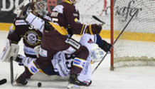 DESCLOUX - KARRER (GS) - ABDELKADER (EVZ)  23.2.2021 , Genève-Servette - Zoug  GS-EVZ photo Eric Lafargue