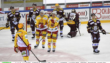 but 0-2 : joie CUNTI - KUENZLE - HUEGLI (BI) - déception GUEBEY - LE COULTRE - OMARK - MANZATO - KAST (GS)  13.3.2021 , Genève-Servette - Bienne  GS-BI  photo Eric Lafargue