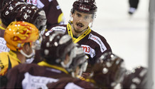 but 1-4 : joie du capitaine ROD (GS) qui exhorte ses coéquipiers   13.3.2021 , Genève-Servette - Bienne  GS-BI  photo Eric Lafargue