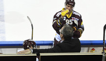 MOY - EMOND , entr. (GS)     13.3.2021 , Genève-Servette - Bienne  GS-BI  photo Eric Lafargue