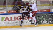 ROD (GS) - GENAZZI (LHC) contre la bande    23.3.2021 , Genève-Servette - Lausanne  GS-LHCphoto Eric Lafargue