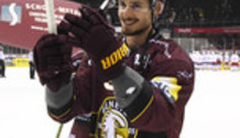 fin du match : joie de ROD (GS) qui vient saluer les fans   16.10.2021 , Genève-Servette - Rapperswil Lakers GS-RAP  photo Eric Lafargue