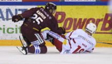 KARRER (GS) - WICK (RAP)    16.10.2021 , Genève-Servette - Rapperswil Lakers GS-RAP  photo Eric Lafargue