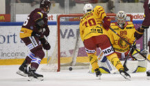 but 1-0 : ROD (GS) qui marque malgré BLASER et MAYER (LAN) 23.10.2021 , Genève-Servette - Langnau  GS-LANphoto Eric Lafargue