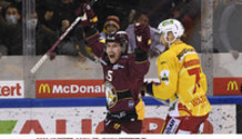 but 3-2 : joie VATANEN , le buteur  (GS) - déception GROSSMANN (BI)   22.1.2022 , Genève-Servette - Bienne  GS-BI  photo Eric Lafargue