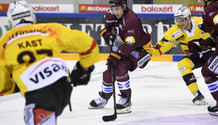 KAST (SCB) - FILPPULA (GS) - J. GERBER (SCB)     26.2.2022 , Genève-Servette - Berne  GS-SCBphoto Eric Lafargue