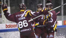 but 2-0 : joie VERMIN - FILPPULA , le buteur - WINNIK (GS)  8.3.2022 , Genève-Servette - Lugano  GS-LUGAphoto Eric Lafargue