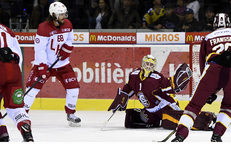 RYSER (LHC) - arrêt BAYS (GS)  7.9.2017 , Genève-Servette - Lausanne  GS-LHCphoto Eric Lafargue