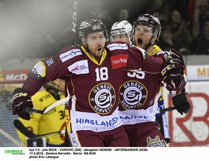 but 1-0 : joie WICK - VUKOVIC (GS) - déception GENONI - UNTERSANDER (SCB)17.3.2018 , Genève-Servette - Berne  GS-SCBphoto Eric Lafargue