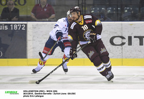 HOLLENSTEIN (ZSC) - WICK (GS)   28.9.2018 , Genève-Servette - Zurich Lions  GS-ZSC  photo Eric Lafargue