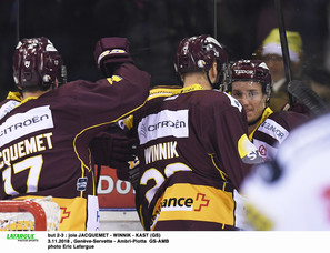 but 2-3 : joie JACQUEMET - WINNIK - KAST (GS)  3.11.2018 , Genève-Servette - Ambrì-Piotta  GS-AMB photo Eric Lafargue