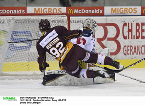 BERTHON (GS) - STEPHAN (EVZ)   16.11.2018 , Genève-Servette - Zoug  GS-EVZ photo Eric Lafargue