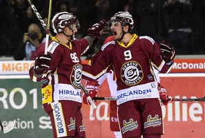 but 4-2 : joie ROD - RIAT (GS)   26.1.2018 , Genève-Servette - Lausanne  GS-LHCphoto Eric Lafargue