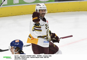 but 0-1 : déception SIGRIST (ZSC) -  WINNIK , le buteur (GS)29.4.2021 , Zurich Lions - Genève Sejoie rvette  ZSC-GS photo Eric Lafargue